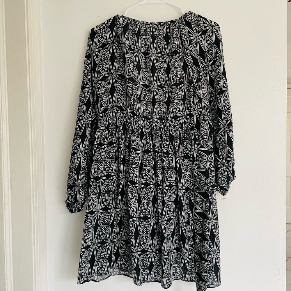 ANTHROPOLOGIE NWT Printed Cover-Up Wrap Dress - Picture 4 of 16